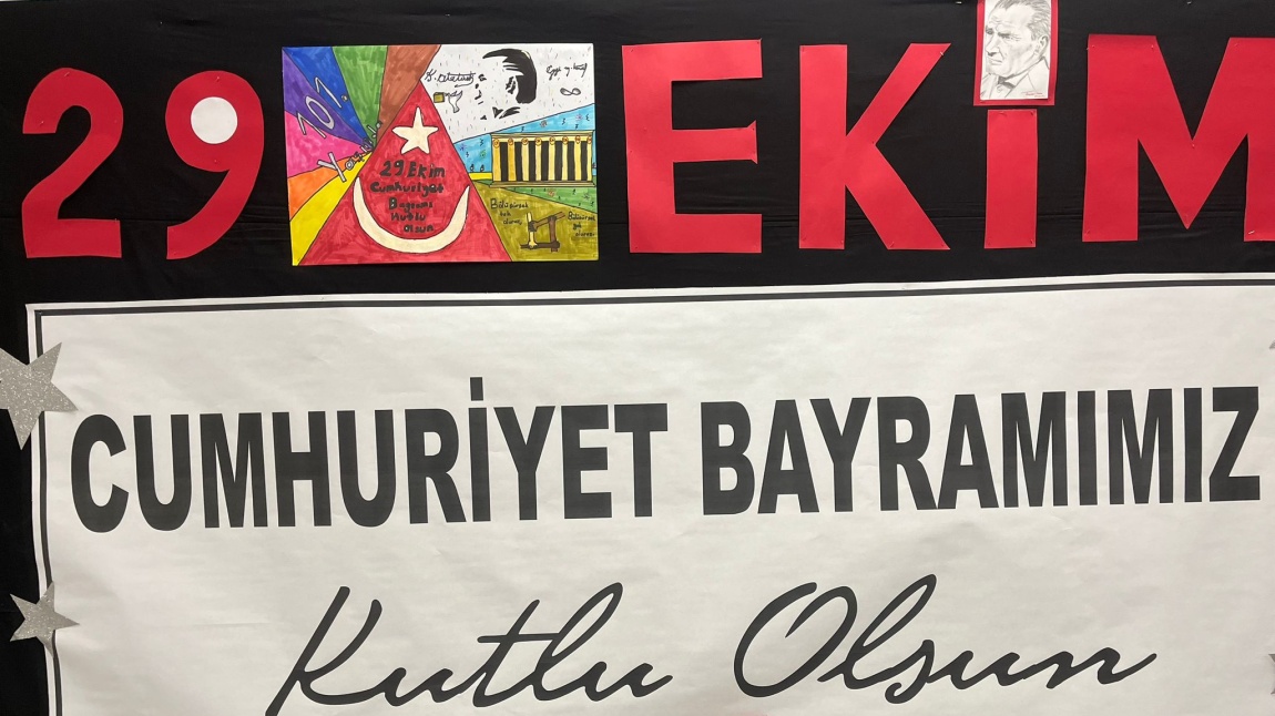 29 EKİM CUMHURİYET BAYRAMI İÇİN ÖĞRENCİLERİMİZİN HAZIRLADIĞI RESİMLER